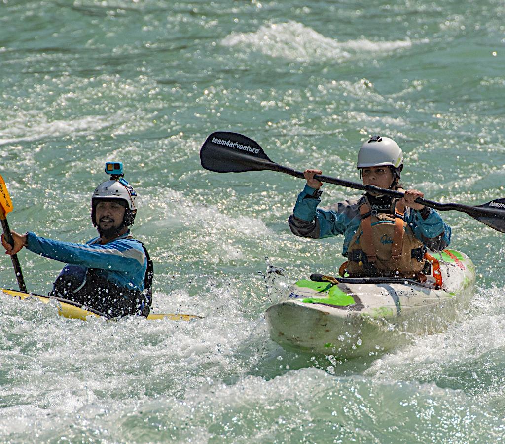 Discover Kayaking in Rishikesh
